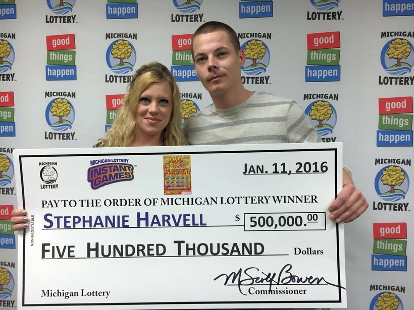 Cặp vợ chồng nhận cái kết "đắng" chỉ ít lâu sau khi trúng xổ số (Ảnh: Michigan Lottery).