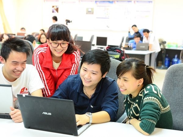 Sinh viên Trường ĐH Bách khoa Hà Nội tham gia các chương trình đào tạo tiên tiến. Ảnh: NT