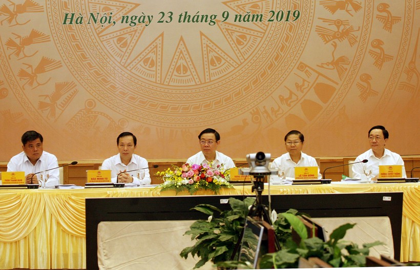 Phó Thủ tướng Vương Đình Huệ chủ trì Hội nghị trực tuyến toàn quốc về vai trò, hiệu quả tín dụng chính sách trong thực hiện các mục tiêu giảm nghèo bền vững. Ảnh VGP/Thành Chung.
