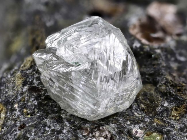 Những hạt kim cương được tìm thấy tại Nam Phi đang chỉ cho các nhà khoa học thấy quá trình hình thành nó trong lòng Trái đất.
