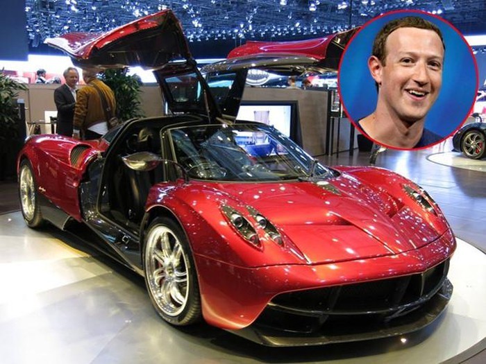 Mark Zuckerberg - Pagani Huayra (2,4 triệu USD): Tuy nổi tiếng về lối sống bình dị, CEO của Facebook lại bỏ đến 2,4 triệu USD cho chiếc siêu xe Pagani Huayra từ Italy này. 