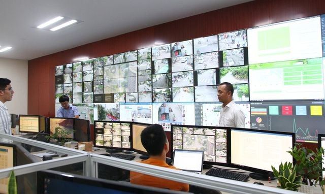 Bên trong Trung tâm Giám sát, điều hành Đô thị thông minh tỉnh Thừa Thiên Huế 