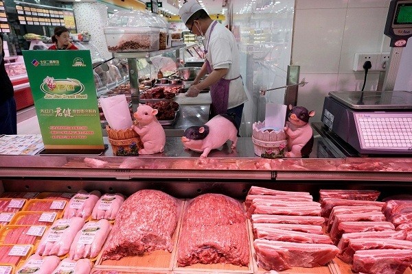 Giá thịt lợn tăng đang tác động tiêu cực tới người tiêu dùng Trung Quốc
