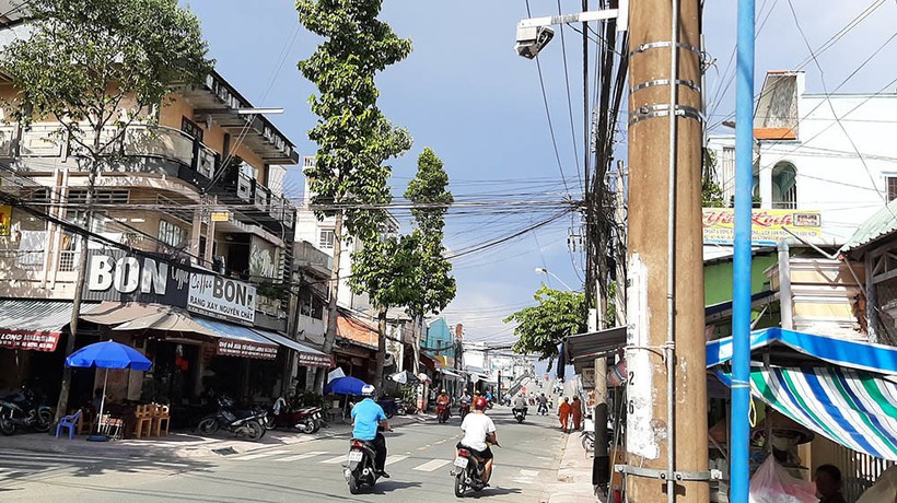 Camera giám sát trên 1 tuyến đường ở Vĩnh Long