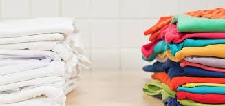 Việc bạn phân loại quần áo trước khi giặt chỉ tốn thời gian vài phút, nhưng lại mang lại hiệu quả bảo vệ quần áo đáng kinh ngạc.