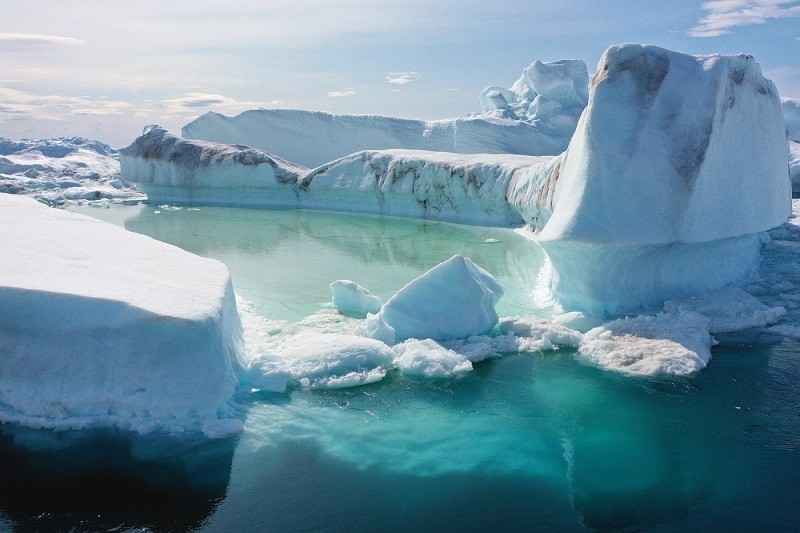 68,7% nước ngọt trên Trái đất tồn tại ở dạng băng.