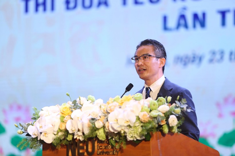 TS Nguyễn Xuân Hoàng Việt, Phó Hiệu trưởng Trường Đại học Công nghệ Thành phố Hồ Chí Minh