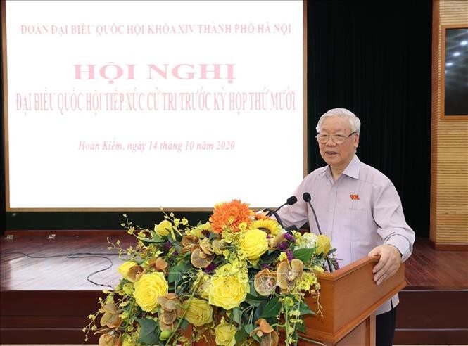 Tổng Bí thư, Chủ tịch nước Nguyễn Phú Trọng tha thiết mong cử tri tiếp tục đóng góp ý kiến, giúp các đại biểu Quốc hội hoàn thành tốt nhiệm vụ được giao. Ảnh: TTXVN