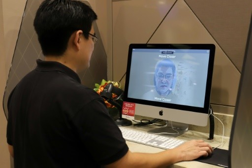 Singapore: Những lo ngại về áp dụng xác thực khuôn mặt