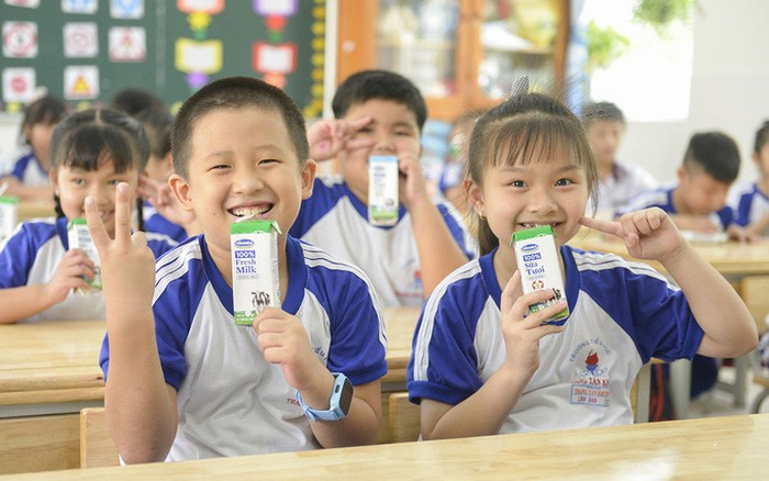 Chương trình Sữa học đường TPHCM được triển khai trên 24 quận huyện từ tháng 11/2020

