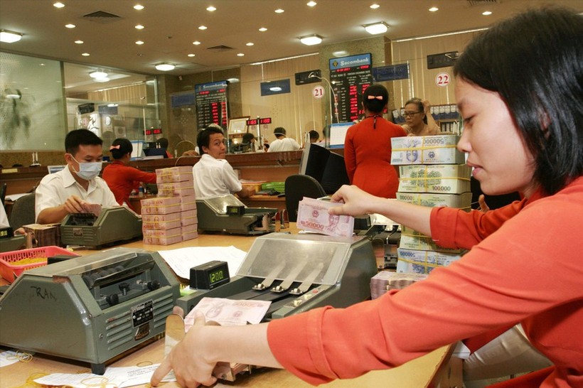 ADB dự báo kinh tế Việt Nam 2021: Tăng trưởng 6,7%, cảnh báo nguy cơ bong bóng tài sản