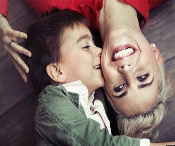 6 cách giúp mẹ đơn thân hạnh phúc