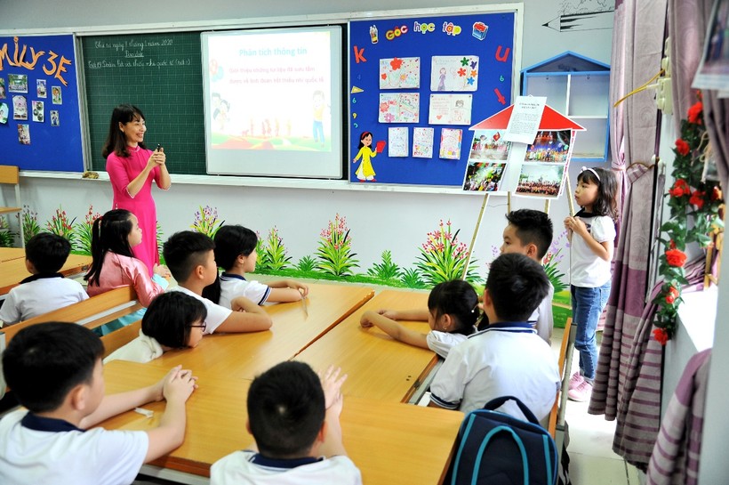 Tiết dạy của cô giáo Lê Thúy Vân trong giờ dạy thi giáo viên dạy giỏi cấp thành phố năm học 2020 - 2021