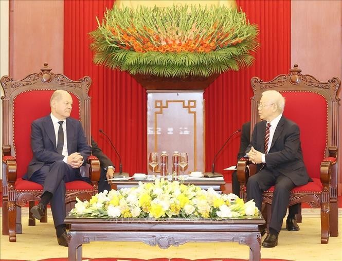 Tổng Bí thư Nguyễn Phú Trọng tiếp Thủ tướng Đức Olaf Scholz thăm chính thức Việt Nam. Ảnh: Trí Dũng/TTXVN