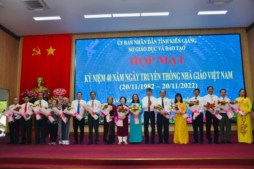 Sở GD&ĐT Kiên Giang kỉ niệm 40 ngày truyền thống nhà giáo Việt Nam (20/11/1982 – 20/11/2022).