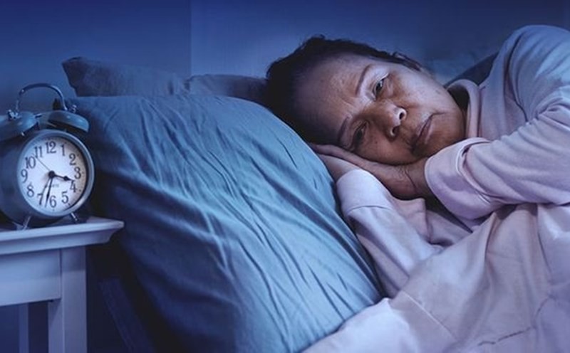 Những bệnh tiềm ẩn nào khiến bạn thường xuyên thức giấc lúc 3, 4 giờ sáng?