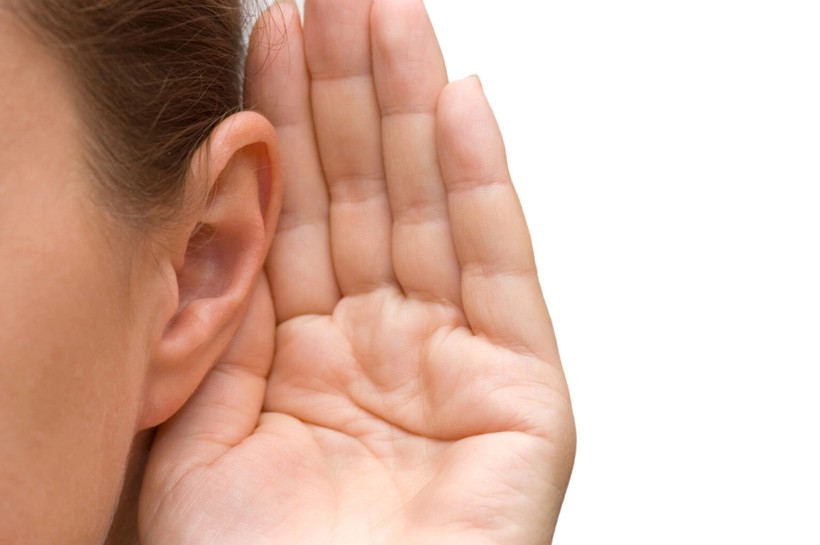 Lắng nghe tích cực mang lại lợi ích to lớn. (Ảnh: ITN).