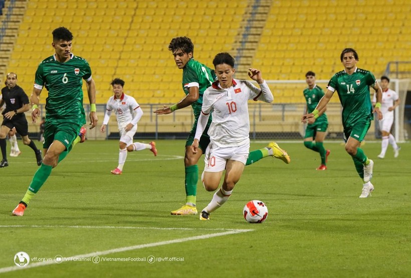 Lịch thi đấu bóng đá 27/4: U23 Việt Nam - U23 Iraq lúc 0h30