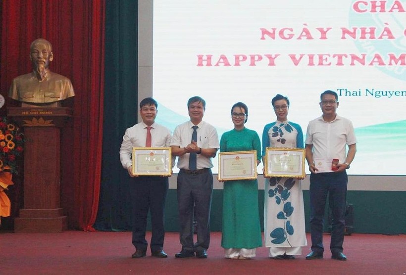 Khoa quốc tế Đại học Thái Nguyên khai giảng năm học mới.