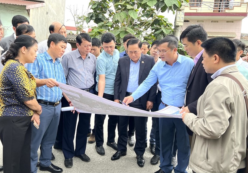Thống nhất phương án đầu tư xây dựng tuyến cao tốc Đồng Đăng - Trà Lĩnh.