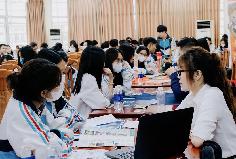 Thái Nguyên giảm tỉ lệ chọi vào lớp 10 Trường THPT Chuyên.