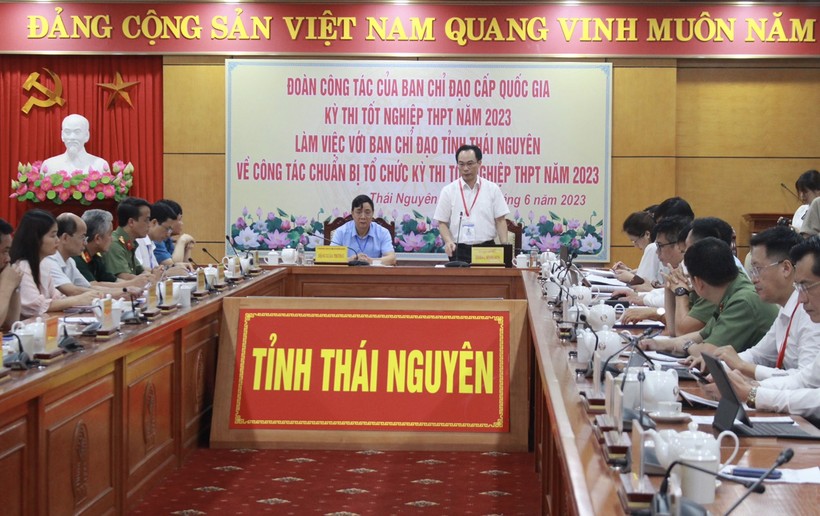 Thứ trưởng Hoàng Minh Sơn dẫn đầu đoàn công tác làm việc tại Thái Nguyên.
