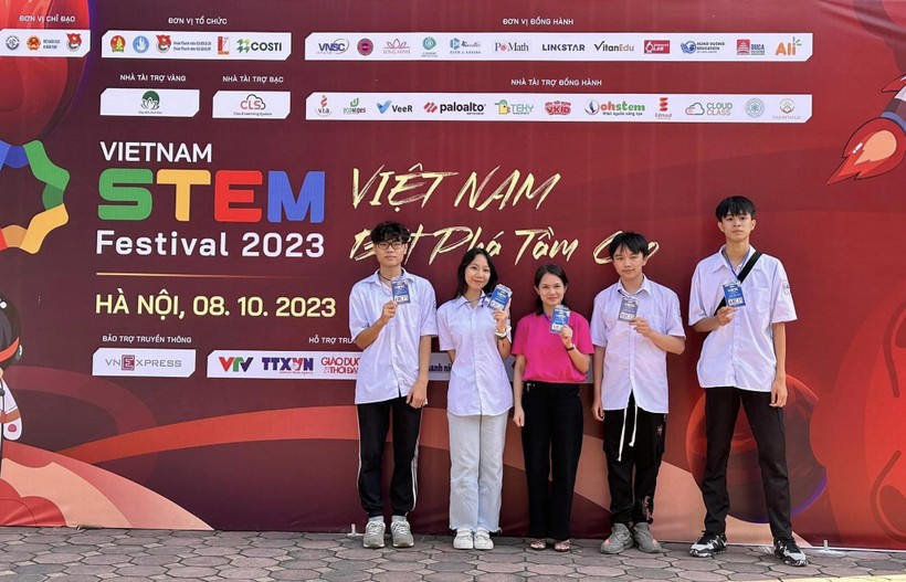 Cao Bằng vô địch cuộc thi Vietnam STEM Robotics Việt Nam năm 2023.