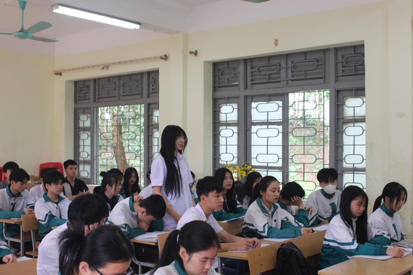 Học sinh trường THPT Phú Lương, tỉnh Thái Nguyên tích cực ôn tập chuẩn bị cho kỳ thi tốt nghiệp THPT năm nay.