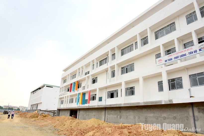 Xây dựng trường THPT Chuyên Tuyên Quang với tổng mức đầu tư trên 255,8 tỷ đồng.