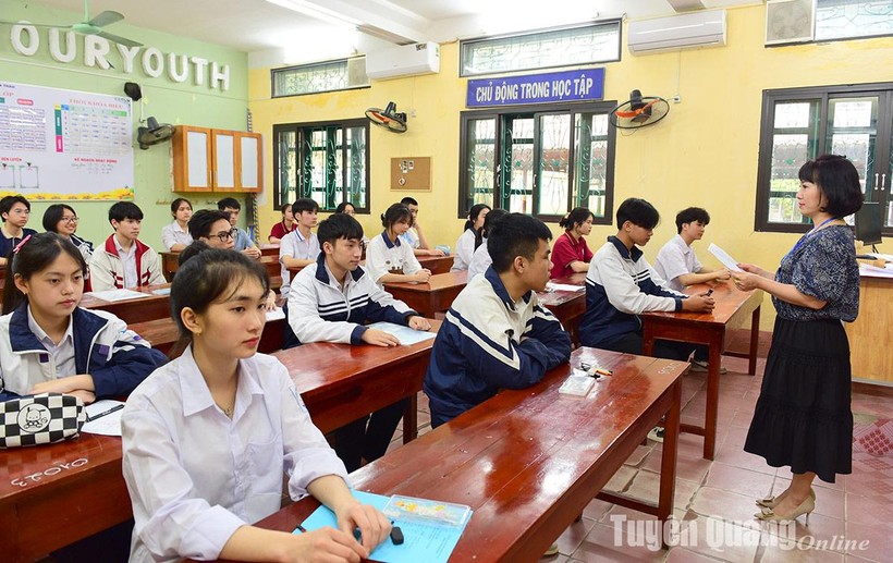 Tuyên Quang công bố 497 thí sinh đoạt giải tại Kỳ thi chọn học sinh giỏi lớp 11 (Ảnh: Báo Tuyên Quang).
