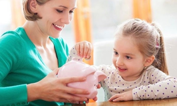 Bạn đã tiết kiệm tiền cho con đúng cách?