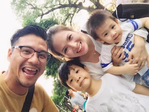 Gia đình hạnh phúc của MC Đan Lê.