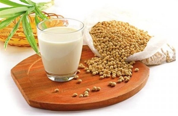 Cách làm sữa đậu nành sạch, mát và bổ dưỡng cho mùa hè  