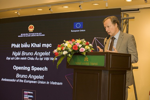 Ngài Bruno Angelet - Đại sứ Liên minh Châu Âu tại Việt Nam phát biểu tại Hội thảo
