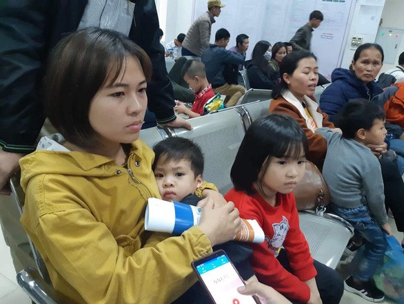 Khoảng 2000 trẻ từ Bắc Ninh đã được đưa về các bệnh viện Hà Nội xét nghiệm do nghi nhiễm sán lợn.