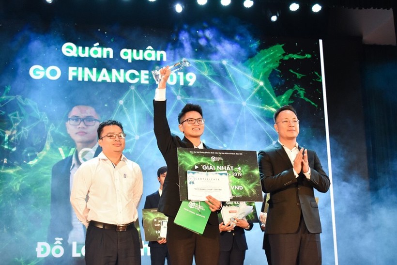 Đỗ Long Khánh đã xuất sắc giành ngôi vị quán quân cuộc thi Go Finance 2019.