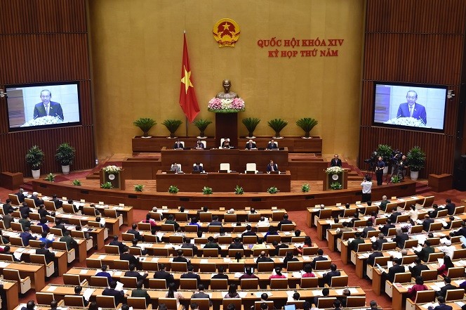 Toàn cảnh phiên khai mạc Kỳ họp thứ 5, Quốc hội khóa XIV (Ảnh: baochinhphu.vn)