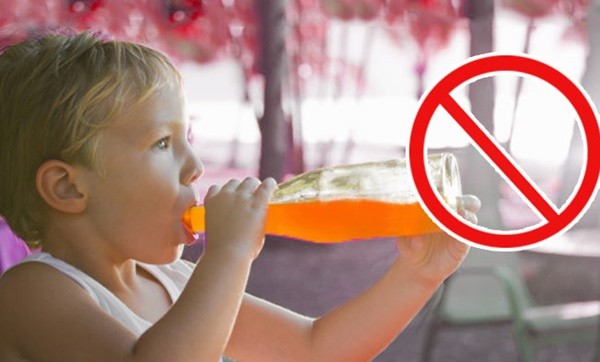 4 loại nước khiến trẻ “lùn tịt”, đừng dại cho con uống 
