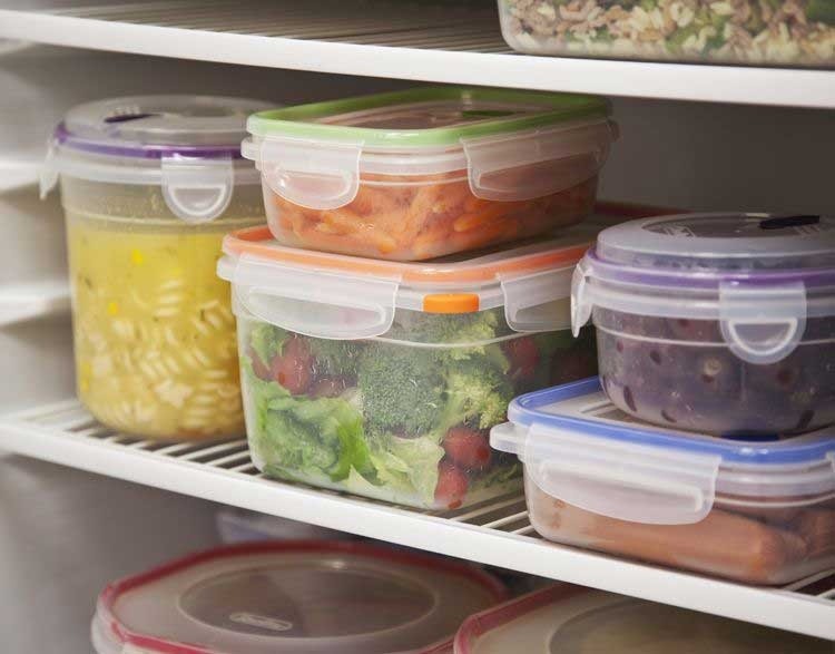 Các bà nội trợ không nên để thực phẩm trong tủ lạnh quá lâu vì dinh dưỡng sẽ bị hư hao. Ảnh minh họa.