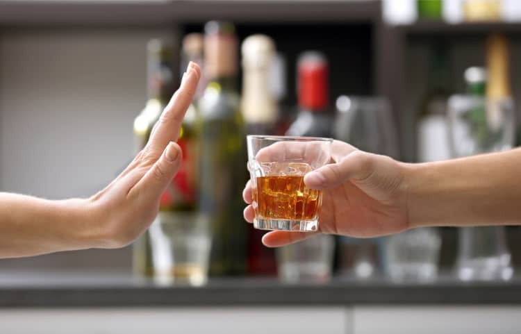 Ngay từ năm 1987, Cơ quan Nghiên cứu Ung thư Quốc tế (IARC) đã phân loại rượu là chất gây ung thư. 