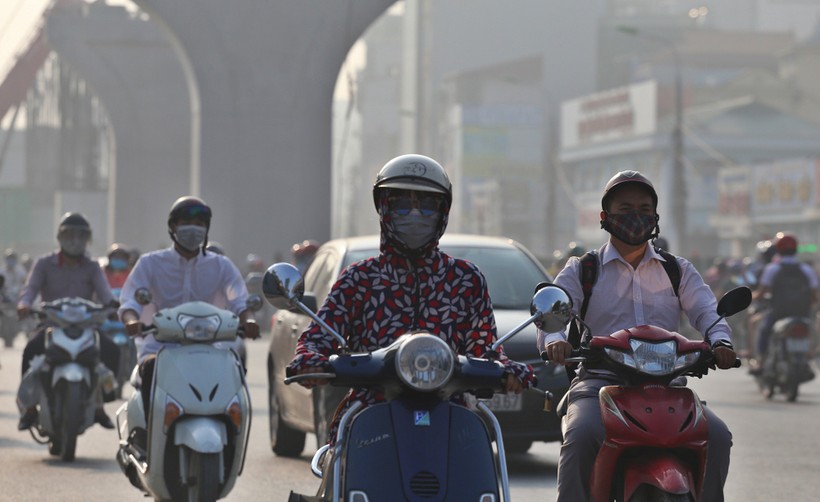 Thời gian qua, Hà Nội liên tục ở trong tình trạng báo động về mức độ ô nhiễm không khí (Ảnh minh họa)