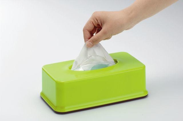 Không nên sử dụng giấy vệ sinh thay cho giấy ăn vì hàm lượng vi khuẩn của giấy vệ sinh gấp ba lần giấy ăn.