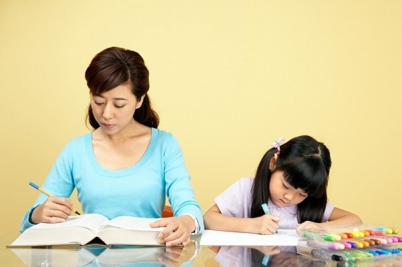 “Bí kíp” giúp con vui vẻ khi học bài ở nhà của mẹ thần đồng Đỗ Nhật Nam