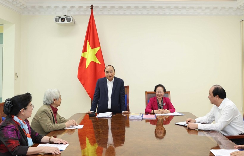 Thủ tướng làm việc với Trung ương Hội khuyến học Việt Nam - Ảnh: VGP/Quang Hiếu