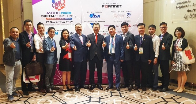 Đoàn Việt Nam tham dự Hội nghị Thượng đỉnh Công nghệ Số ASOCIO 2019