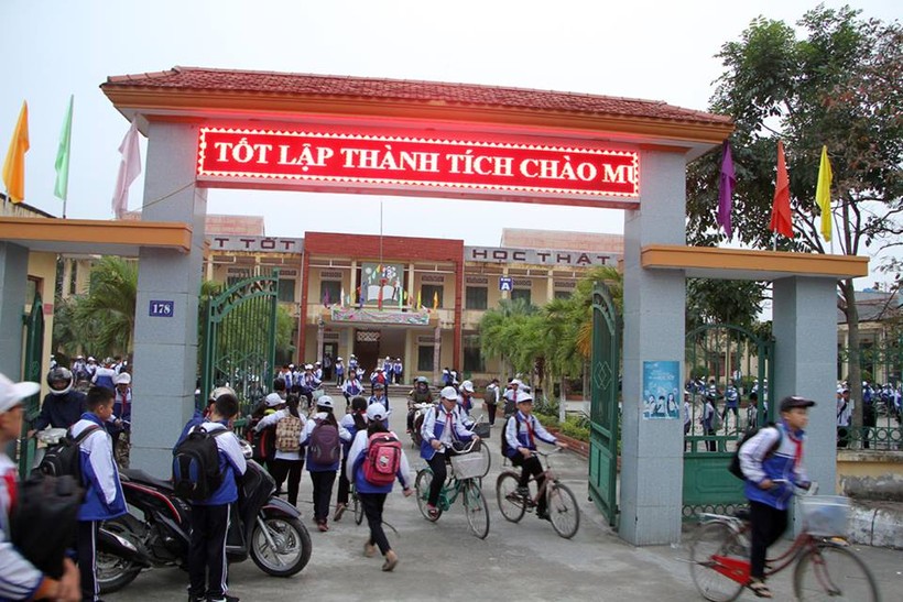 Trường THCS thị trấn Tiên Lãng nơi cô Hoàng Anh dạy học