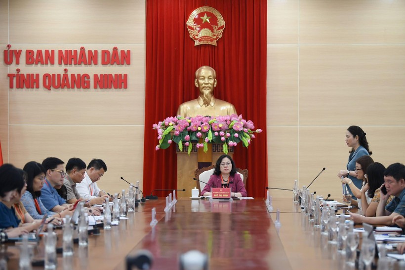 Thứ trưởng Ngô Thị Minh cùng đoàn công tác làm việc tại tỉnh Quảng Ninh