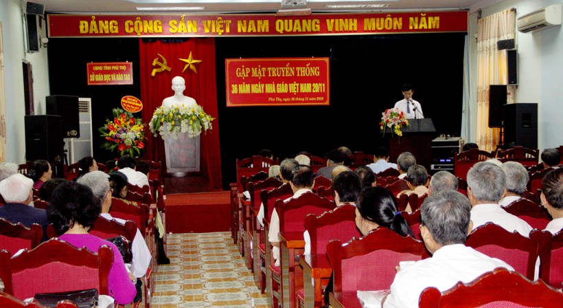 Phú Thọ: Gặp mặt truyền thống  ngày Nhà giáo Việt Nam 20/11