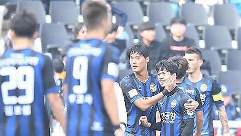 Công Phượng lập cú đúp giúp Incheon United thắng đậm