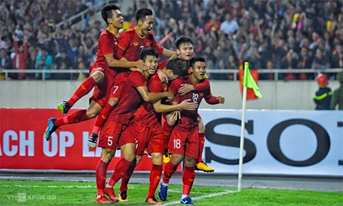 Các cầu thủ Việt Nam mừng bàn thắng vào lưới Thái Lan ở vòng loại U23 châu Á vừa qua